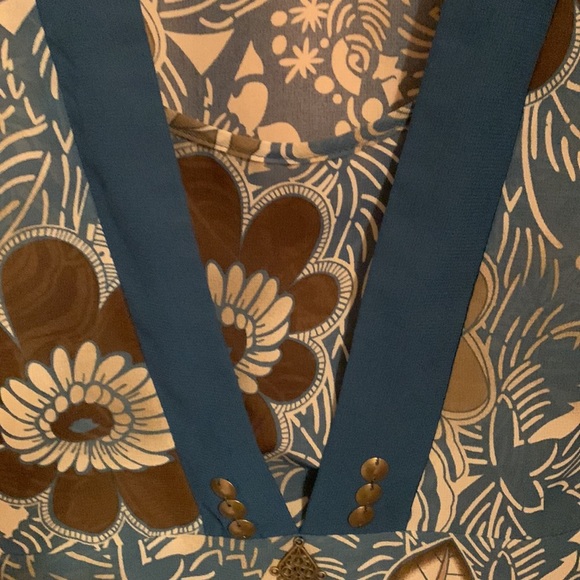 Sash Blouse - Picture 4 of 10